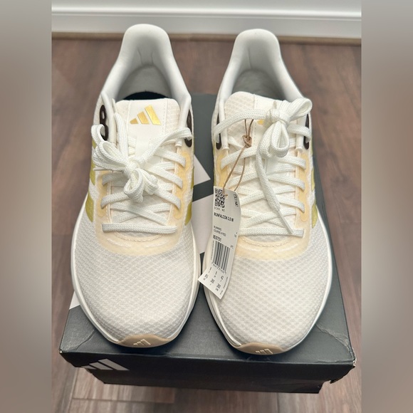 Adidas Women’s Runfalcon 3 Core White Gold Metallic Magic Beige, Size 9.5 - Picture 3 of 10